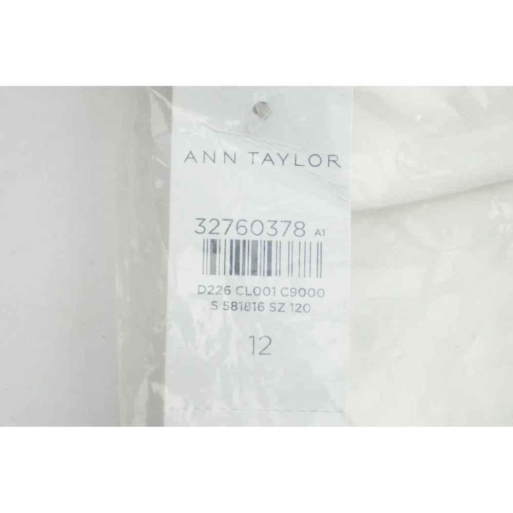 Ann Taylor The Metro Short Size 12 White Mid Rise Solid New